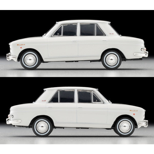 Laden Sie das Bild in Galerie -Viewer, Tomica LV-205a 1/64 Datsun Bluebird 4-Door 1600SSS White 1965  Diecast
