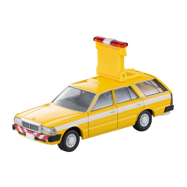 Cargue la imagen en el visor de la galería, Tomica LV-N306a 1/64 Nissan Cedric Van coche patrulla de carretera fundido a presión
