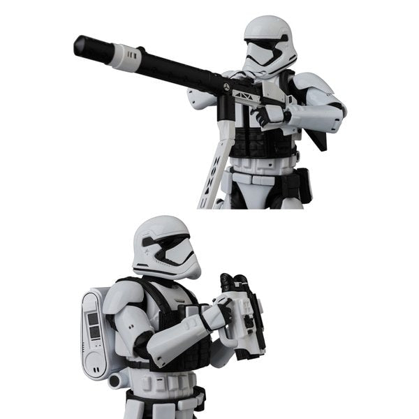 Load image into Gallery viewer, MEDICOM TOY MAFEX FIRST ORDER STORMTROOPER THE LAST JEDI Ver. [STAR WARS: The Last Jedi Pre-painted Articulated Figure]
