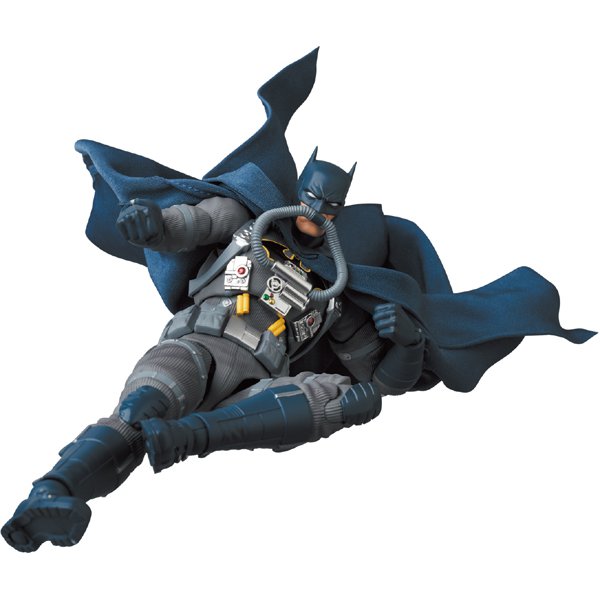 Cargue la imagen en el visor de la galería, MEDICOM TOY MAFEX No.165 STEALTH JUMPER BATMAN HUSH Ver. [Pre-painted Articulated Figure Approximately 160mm]
