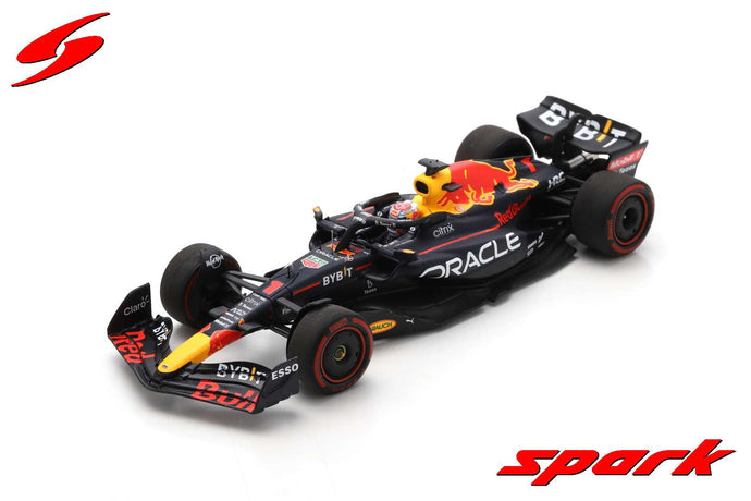 Spark 1/43 RB18 Red Bull #1 Winner Dutch GP 2022 30th Win - Verstappen