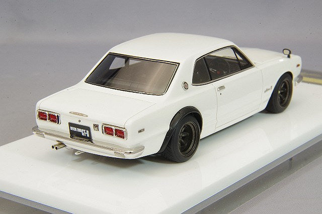 Laden Sie das Bild in Galerie -Viewer, VISION 1/43 Nissan Skyline 2000 GT-R (KPGC10) 1971 White/RS Watanabe 8 Spoke Wheels
